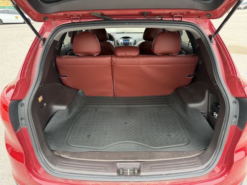 Used 2013 Hyundai Tucson GLS FWD image 9