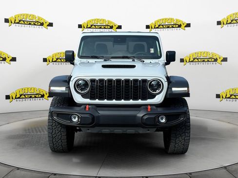 Used 2025 Jeep Gladiator Mojave w/ Safety Group AWD/4WD image 8