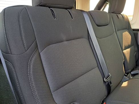 Used 2022 Jeep Wrangler Unlimited Sport image 22