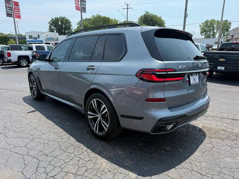 Used 2023 BMW X7 xDrive40i w/ Executive Package AWD/4WD image 5