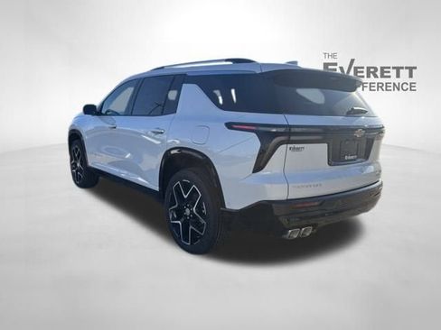 New 2026 Chevrolet Traverse High Country w/ LPO, Floor Liner Package FWD image 4