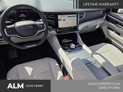 New 2026 Jeep Grand Wagoneer Limited AWD/4WD image 8