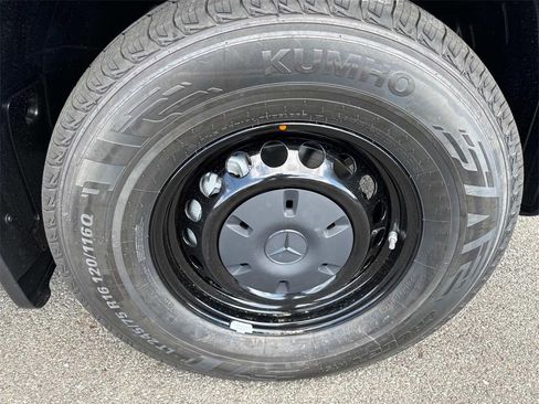 New 2025 Mercedes-Benz Sprinter 2500 image 8