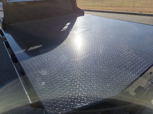 New 2026 GMC Sierra 3500 Pro w/ Convenience Package image 20