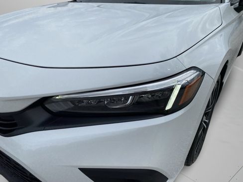 Used 2022 Honda Civic EX image 38