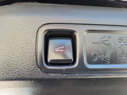 Certified 2020 Lincoln Navigator L Reserve w/ Luxury Package image 13