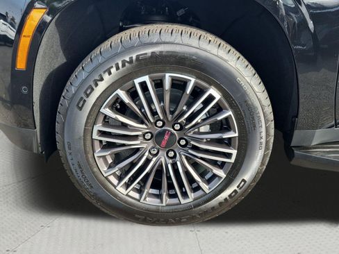 New 2026 GMC Yukon XL Elevation w/ Elevation Premium Package RWD image 34