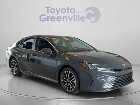 Certified 2025 Toyota Camry XLE w/ Premium Plus Package FWD image 8