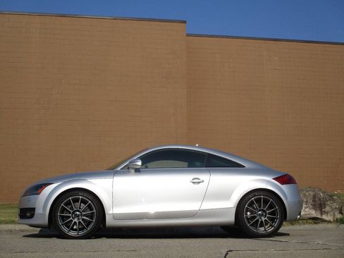 Used 2009 Audi TT 3.2 Prestige AWD/4WD image 5