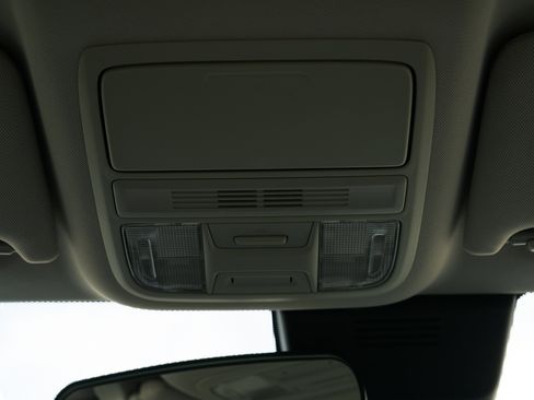 Used 2018 Honda Accord LX image 34