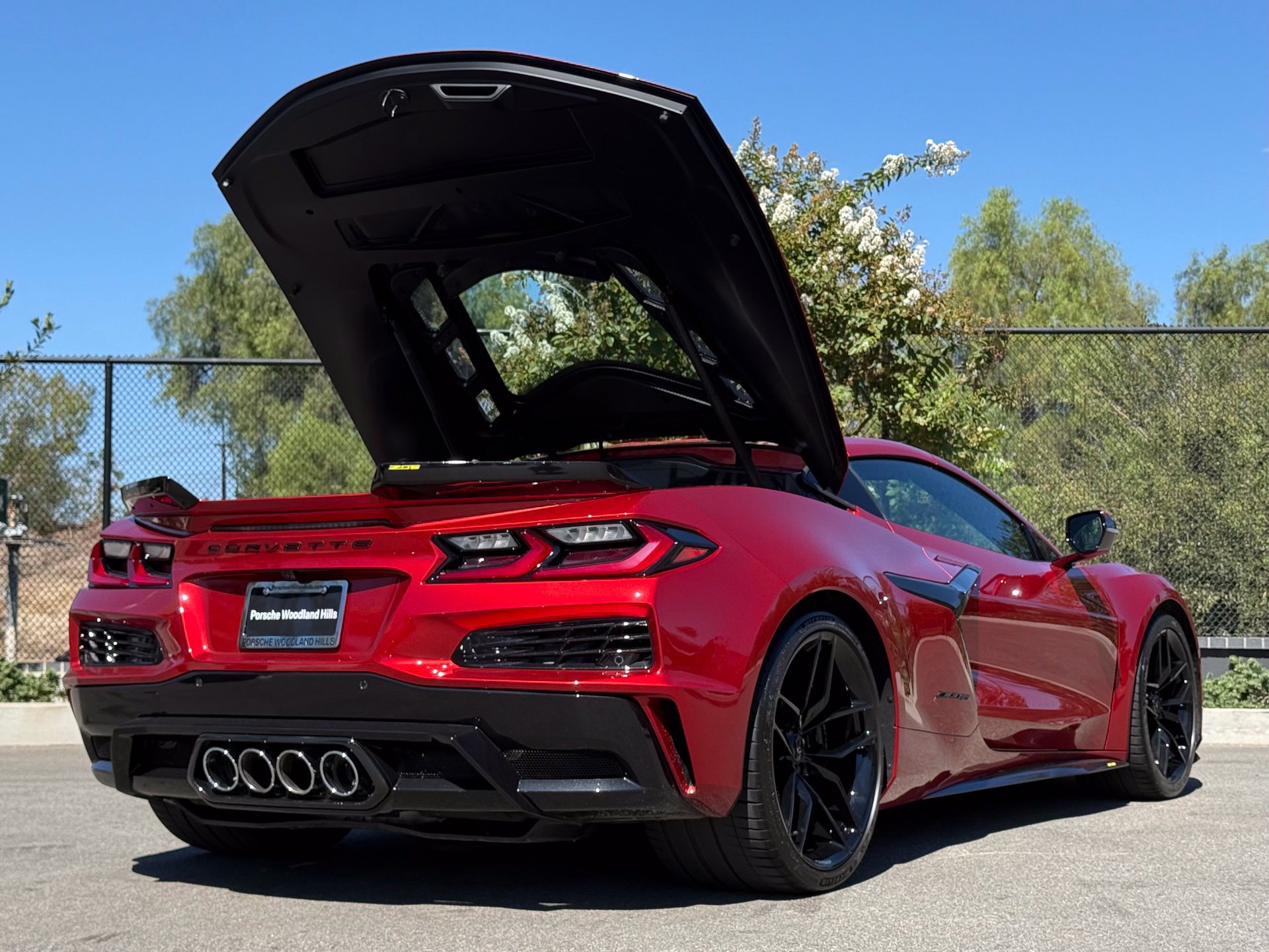 Used 2026 Chevrolet Corvette Z06 w/ Battery Protection Package RWD image 33