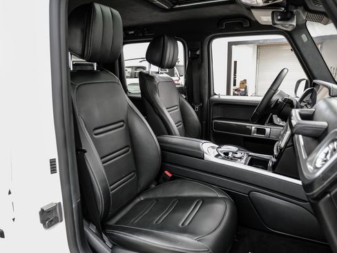 Used 2019 Mercedes-Benz G 550 w/ Exclusive Interior Package image 33