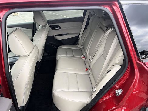 Certified 2023 Nissan Rogue SV w/ SV Premium B Package FWD image 14