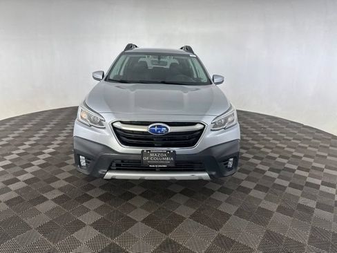 Used 2022 Subaru Outback Limited AWD/4WD image 2