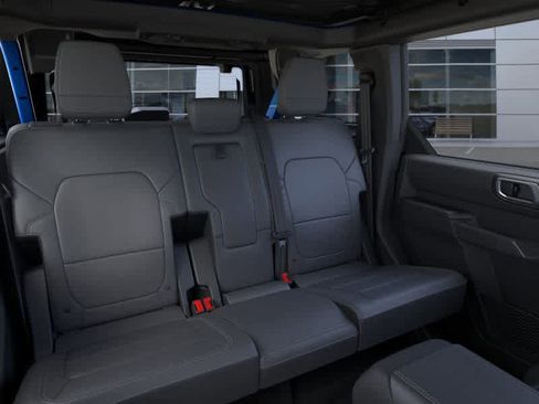 New 2025 Ford Bronco Badlands w/ Sasquatch Package AWD/4WD image 11