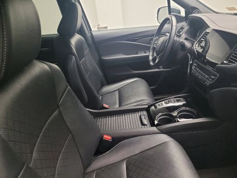 Used 2019 Honda Passport Touring image 21