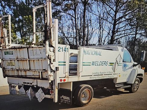 Used 2007 Chevrolet Kodiak C4500 2WD Regular Cab image 3