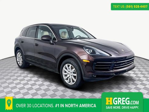 Used 2020 Porsche Cayenne Base image 1