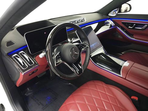 Certified 2023 Mercedes-Benz S 580 4MATIC Sedan image 9