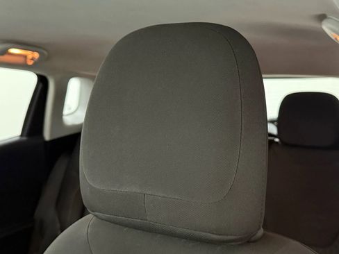 Used 2018 Jeep Compass Sport image 28