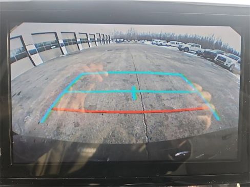 Used 2022 Toyota Sienna LE image 15