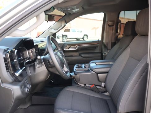 Used 2023 Chevrolet Silverado 1500 RST image 10