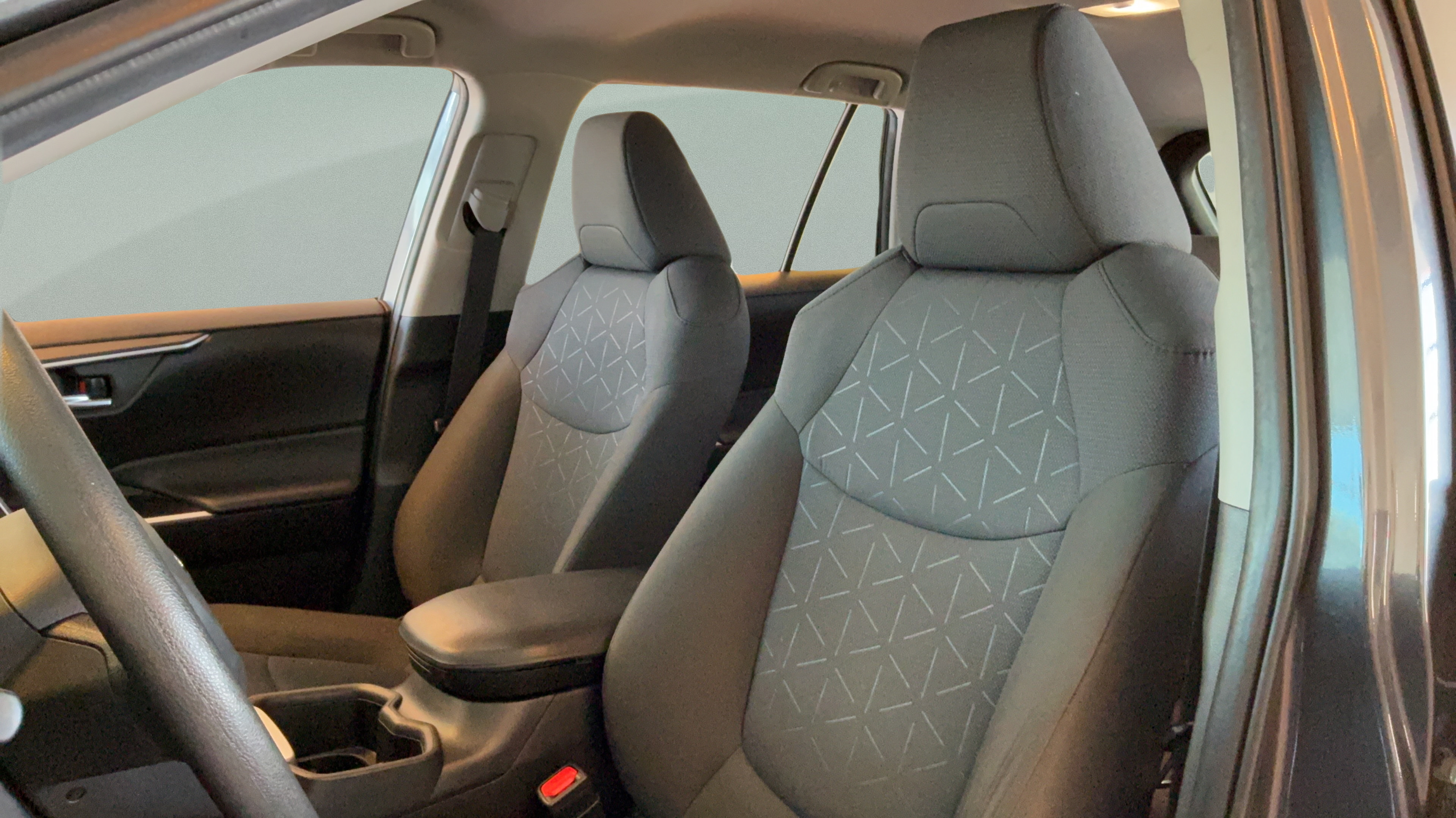 Certified 2024 Toyota RAV4 XLE FWD image 23
