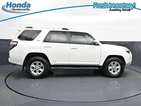 Used 2023 Toyota 4Runner SR5 Premium w/ Moonroof Package RWD image 11