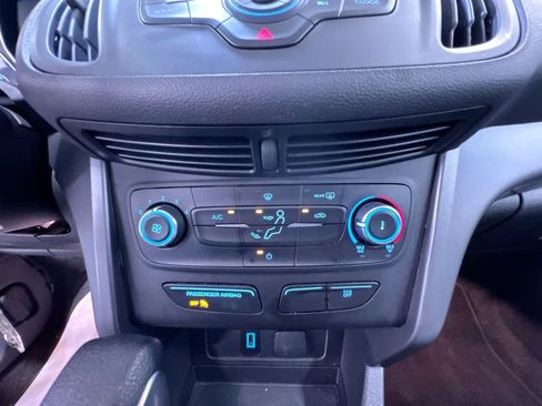 Used 2018 Ford Escape S FWD image 26
