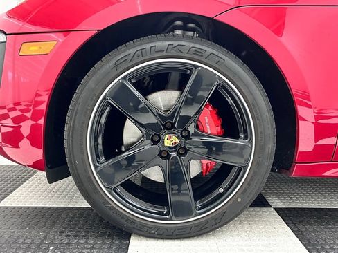 Used 2018 Porsche Macan GTS w/ Premium Package Plus AWD/4WD image 8