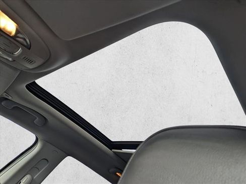 Used 2018 Jeep Compass Trailhawk w/ Navigation Group image 16