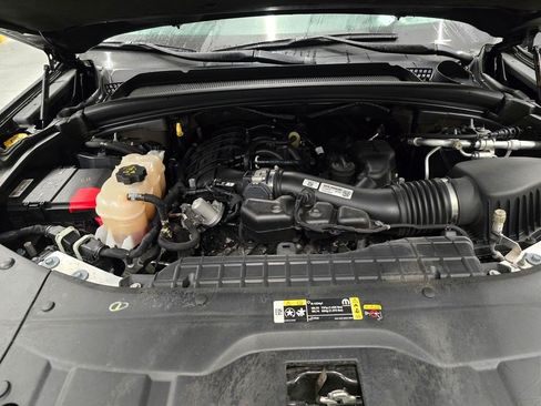 Used 2023 Jeep Grand Cherokee Limited AWD/4WD image 12