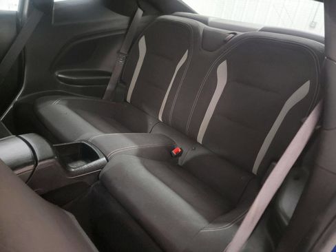 Used 2018 Chevrolet Camaro LT image 18