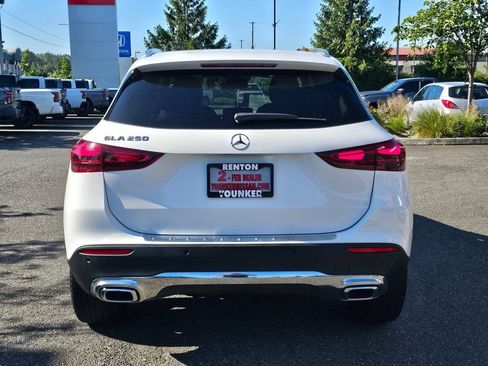 Used 2025 Mercedes-Benz GLA 250 image 6