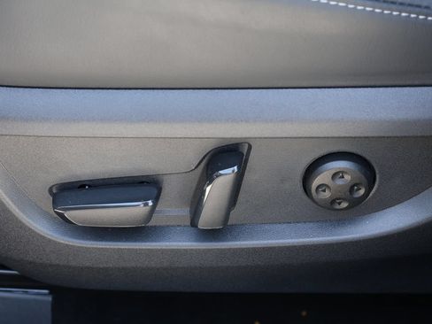 Certified 2025 INFINITI QX50 Sport AWD/4WD image 18