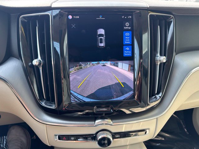 Certified 2023 Volvo XC60 B5 Core w/ Climate Package AWD/4WD image 26