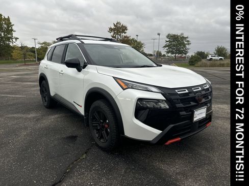 New 2026 Nissan Rogue Rock Creek image 4