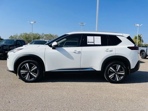 Certified 2021 Nissan Rogue SL w/ Premium Package image 4