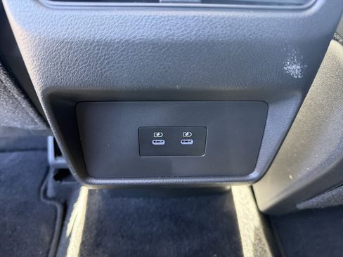 Used 2024 Nissan Rogue Platinum AWD/4WD image 6