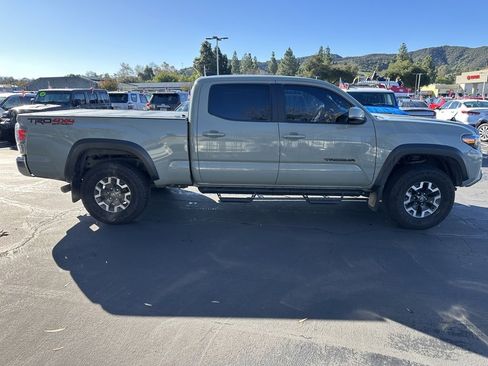 Certified 2023 Toyota Tacoma TRD Off-Road image 4