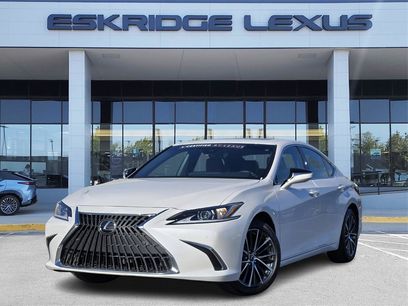 Used 2025 Lexus ES 300h w/ Premium Package