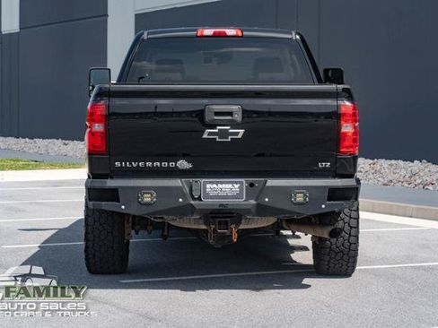 Used 2016 Chevrolet Silverado 3500 LTZ AWD/4WD image 8