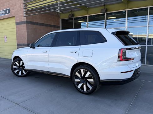 Used 2025 Volvo EX90 Ultra AWD/4WD image 5