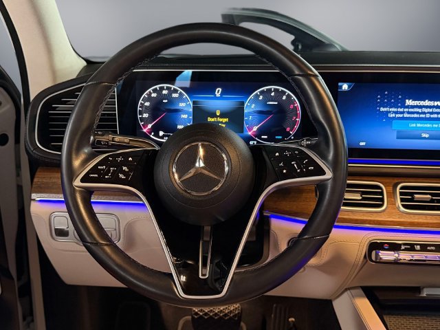 Certified 2025 Mercedes-Benz GLE 450 4MATIC image 13
