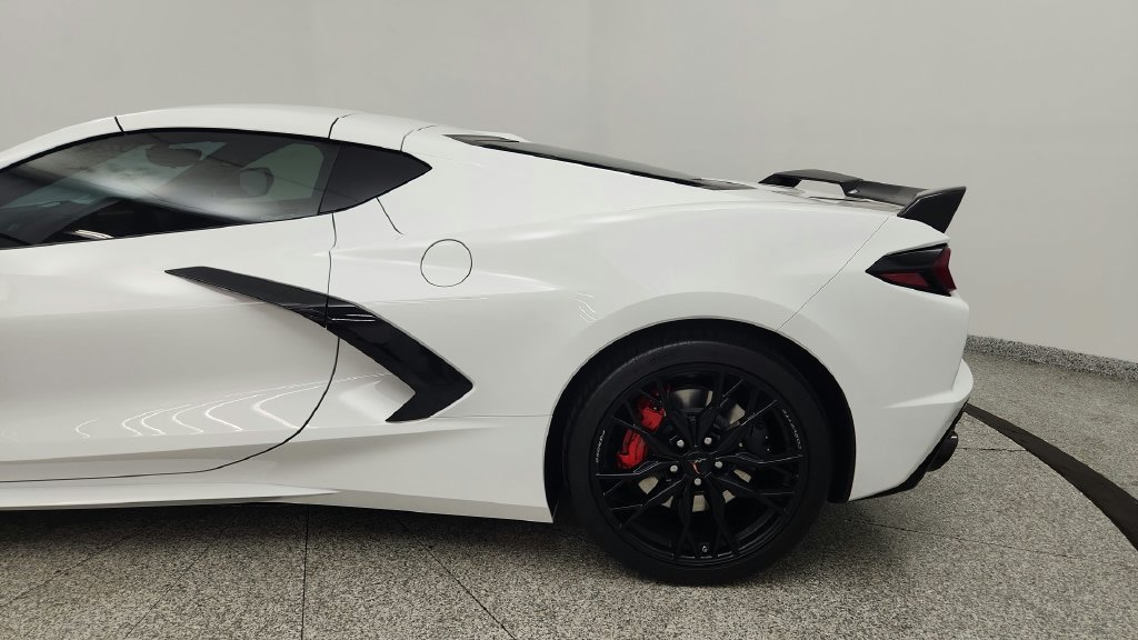 Used 2023 Chevrolet Corvette Stingray Premium Cpe w/ Z51 Performance Package RWD image 13