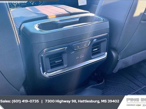 New 2026 Chevrolet Silverado 1500 High Country AWD/4WD image 25