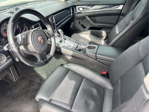 Used 2013 Porsche Panamera S image 5