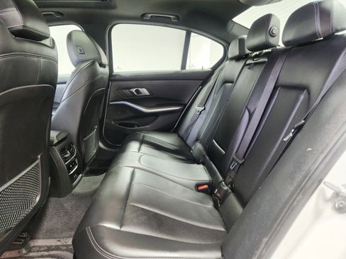 Used 2022 BMW 330i xDrive Sedan w/ Premium Package 2 image 13