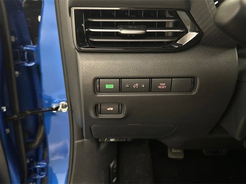 New 2025 Nissan Sentra SR w/ Midnight Edition image 21