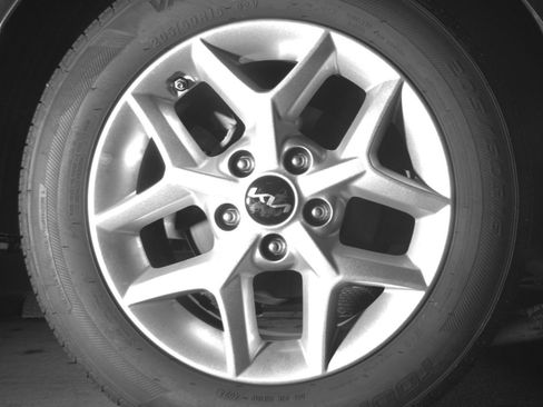 Used 2025 Kia Soul LX w/ LX Technology Package FWD image 18